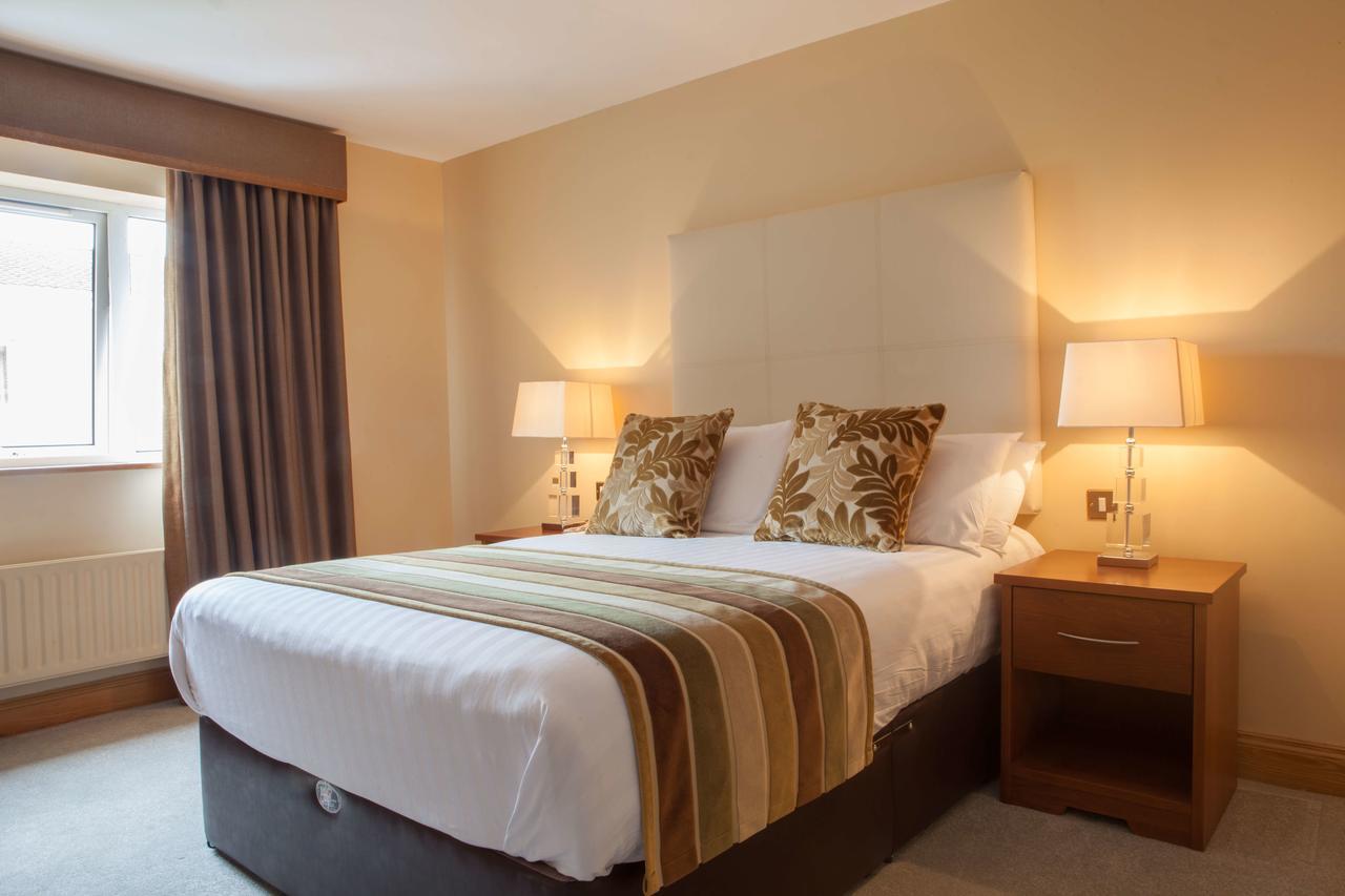 Four Seasons Hotel & Leisure Club Monaghan Esterno foto
