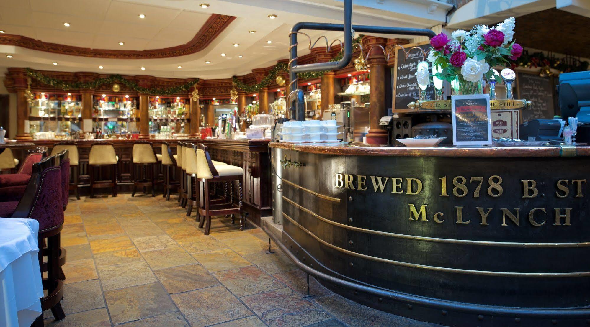 Four Seasons Hotel & Leisure Club Monaghan Esterno foto