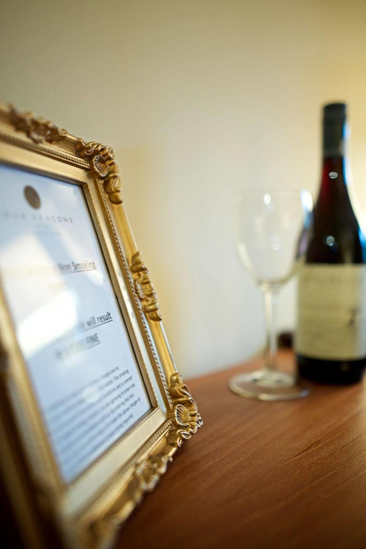 Four Seasons Hotel & Leisure Club Monaghan Esterno foto